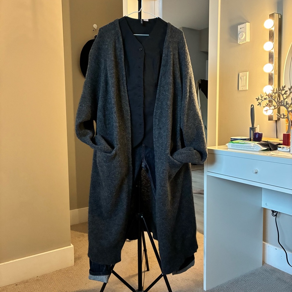 Wool and Alpaca Charcoal Open Front Cardigan